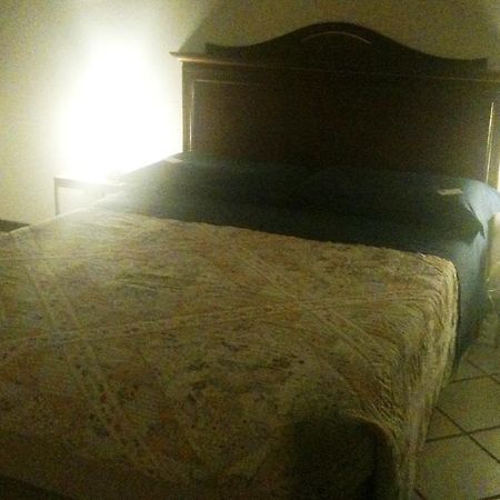 B&B Chez Vivi Аркуа Петрарка Екстериор снимка
